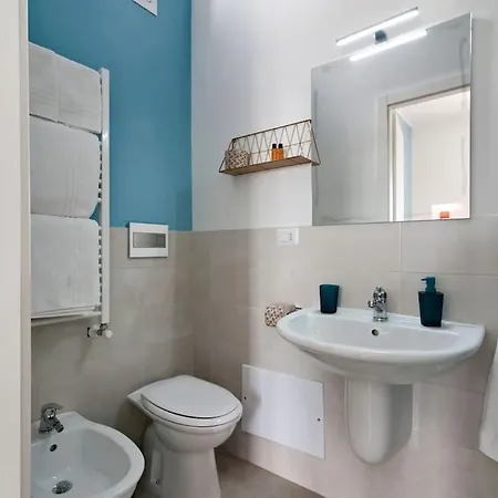 Casa Fiorita - Free Parking Lecce