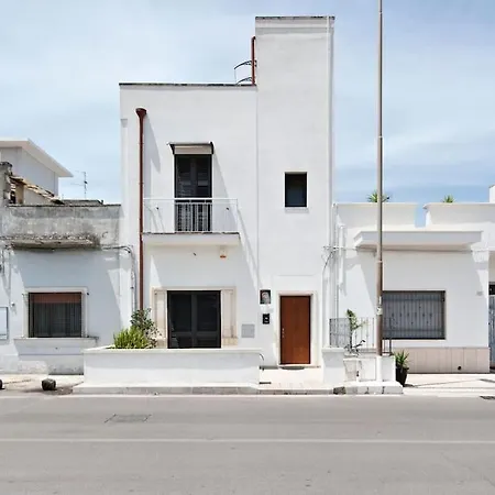 Casa Fiorita - Free Parking Lecce