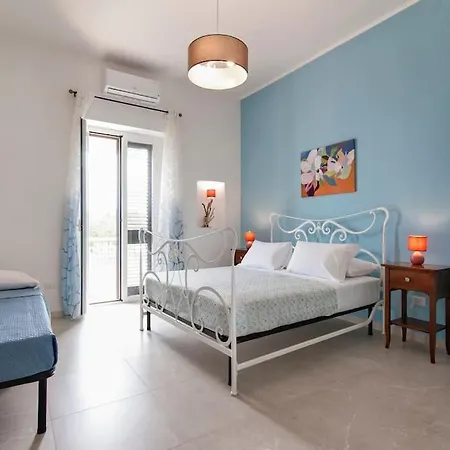 Apartmán Casa Fiorita - Free Parking Lecce